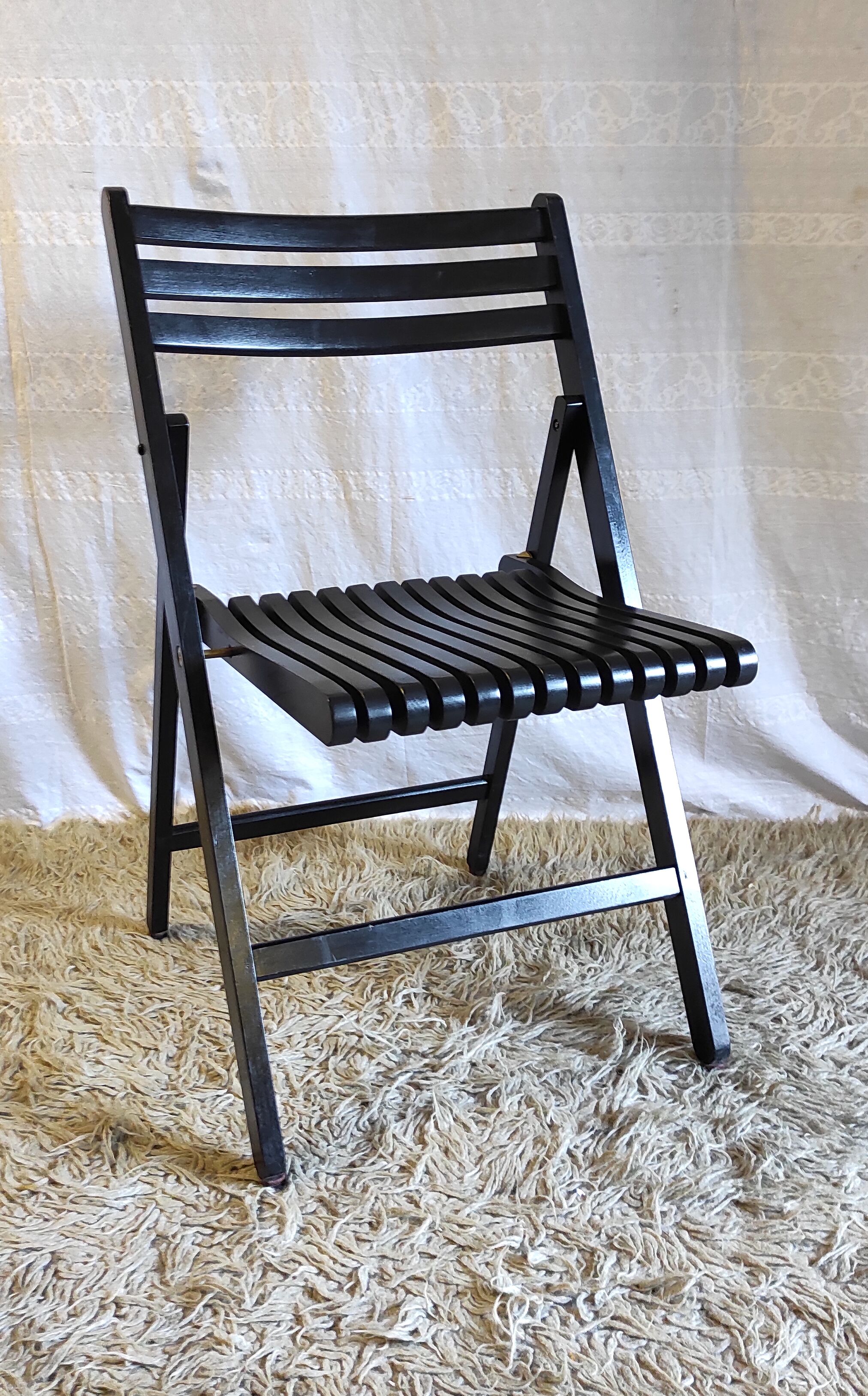 indoor folding chairs