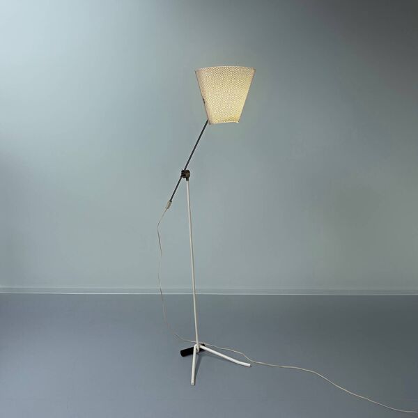 Lampadaire L3 de H. Fillekes pour Artiforte, 1955   Objet Unique