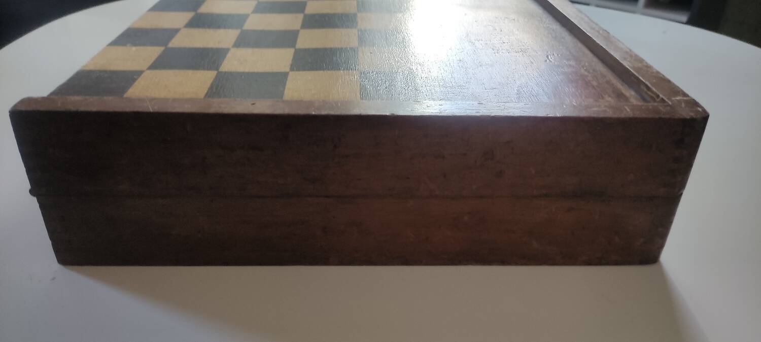 Large game box of backgammon, checkers