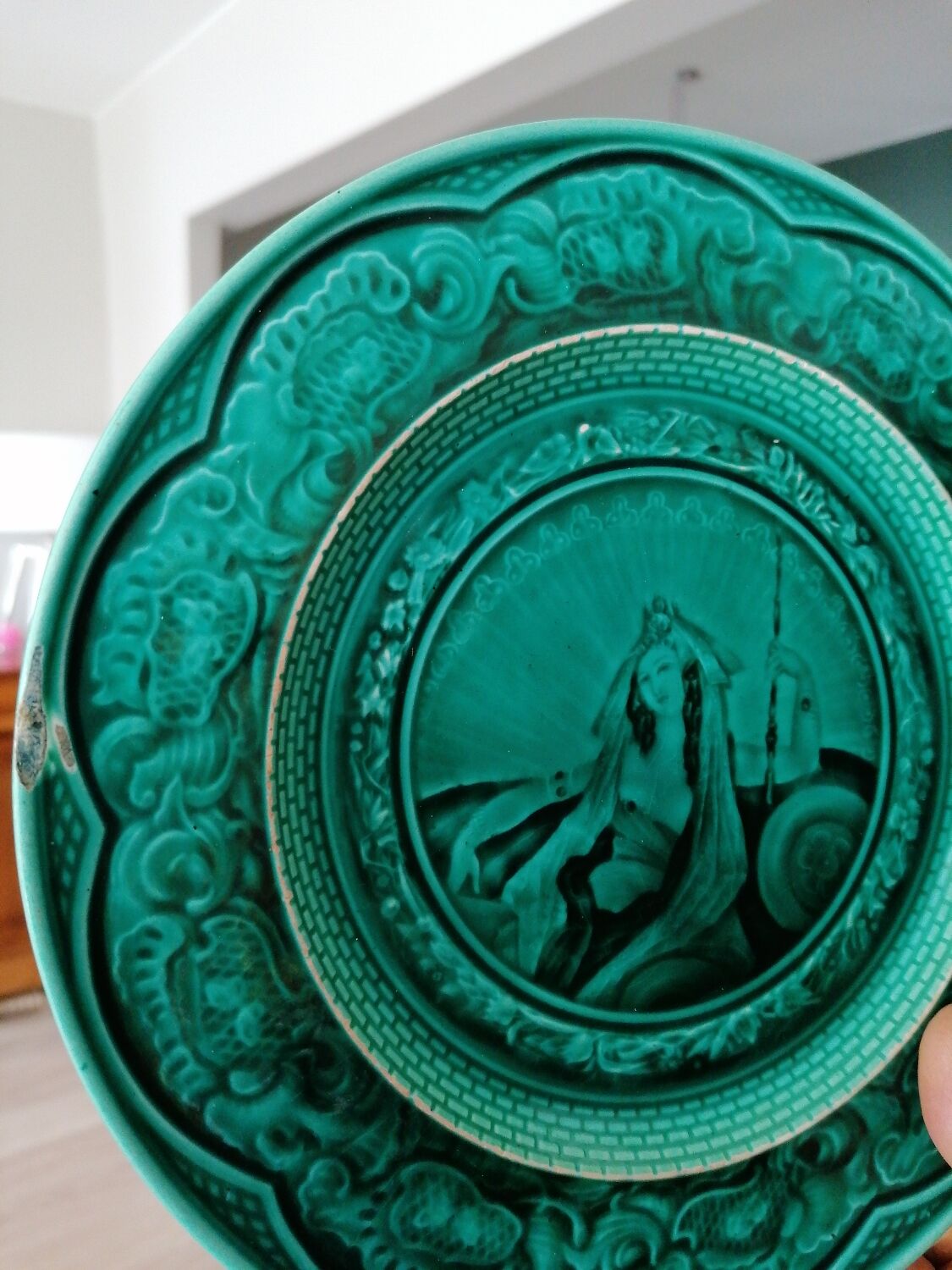 Rubelles earthenware dessert plates