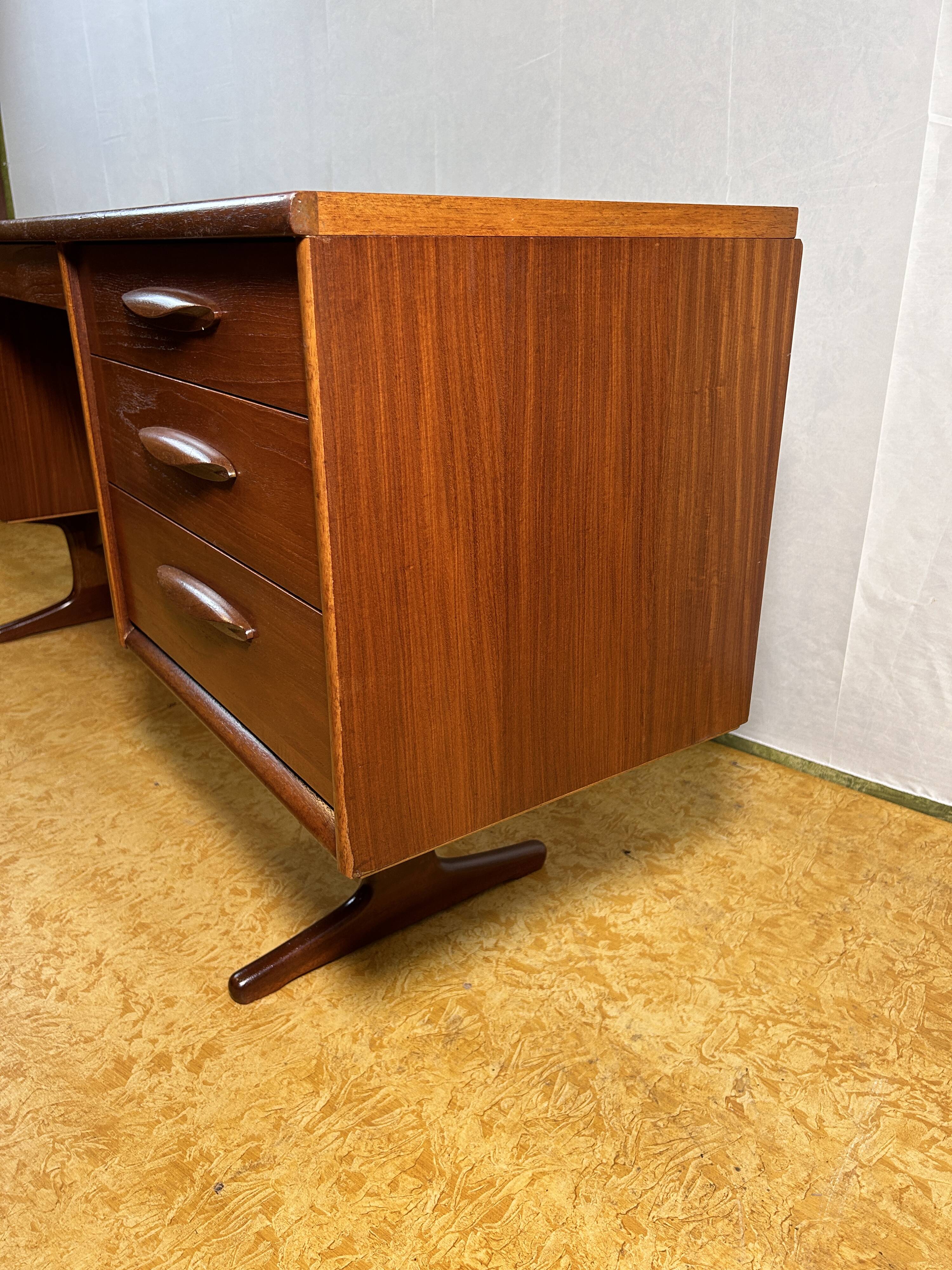 Mid Century Retro Vintage Teak Desk by Austinsuite 1960