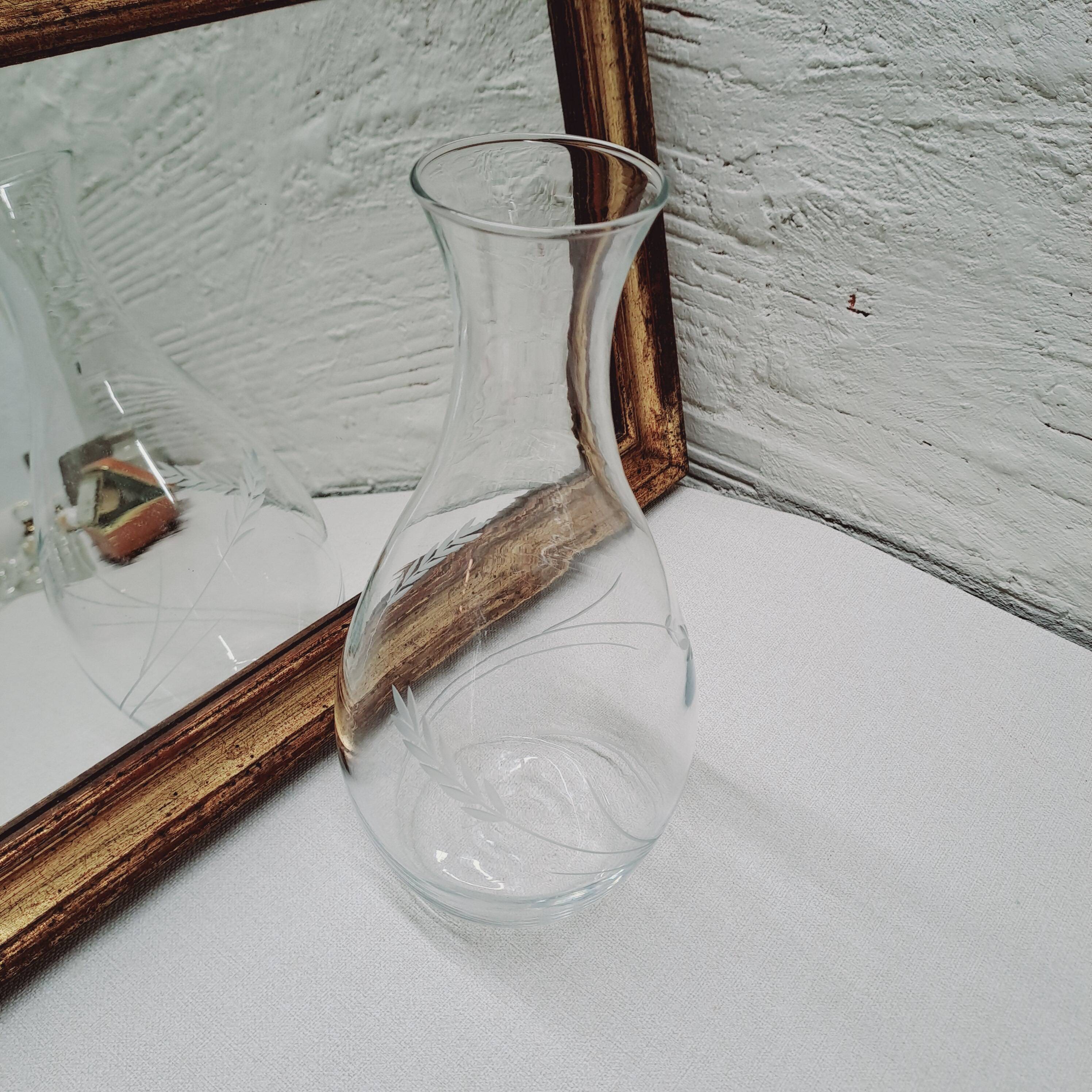 Chiseled glass carafe