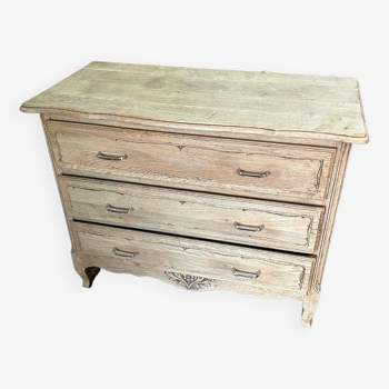 Stripped oak chest of drawers