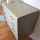 Commode vintage pieds fuseaux