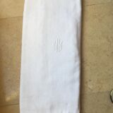 RN monogram table