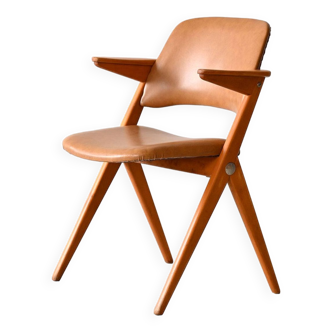 'Triva' series chair by NK