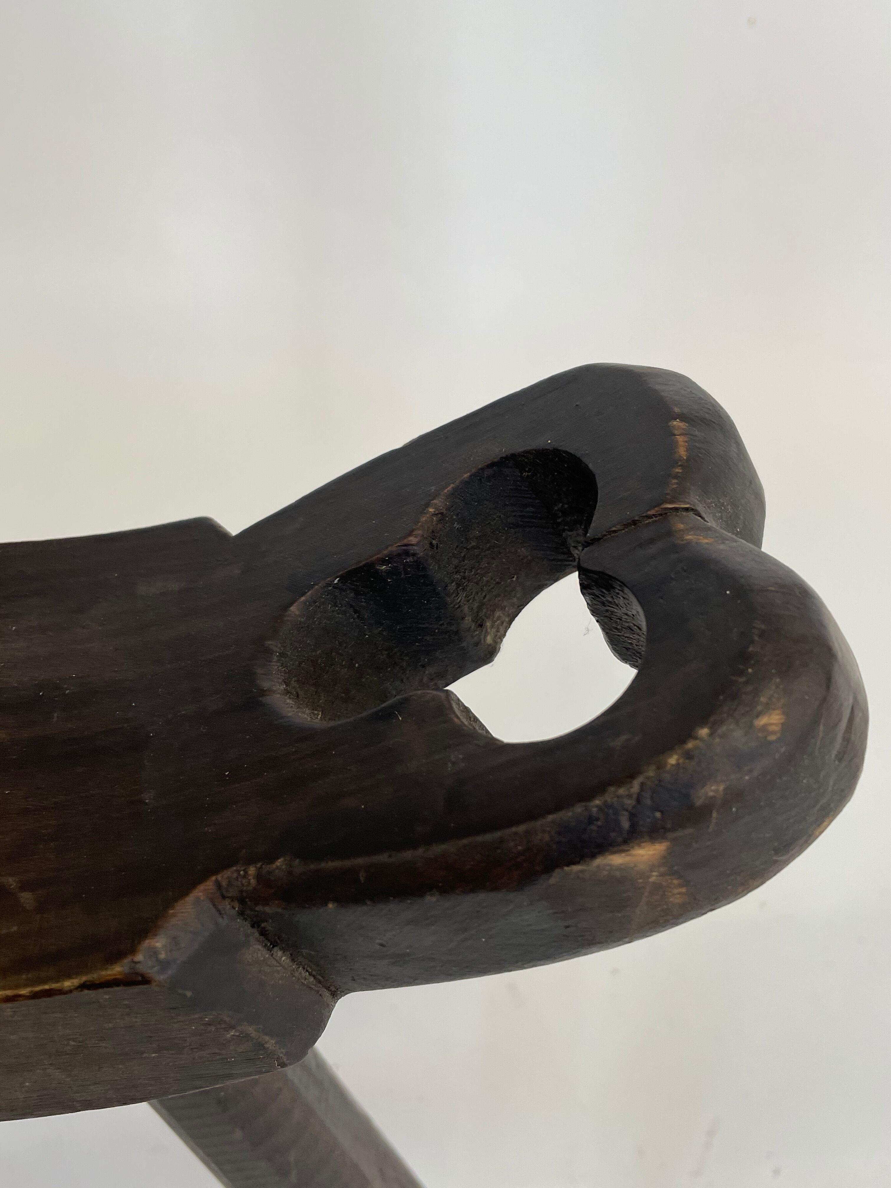 Vintage Spanish chair / stool 70s design brutalist