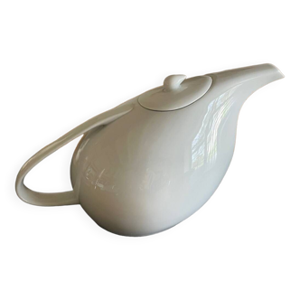 White porcelain teapot Scherzer Bavaria Germany