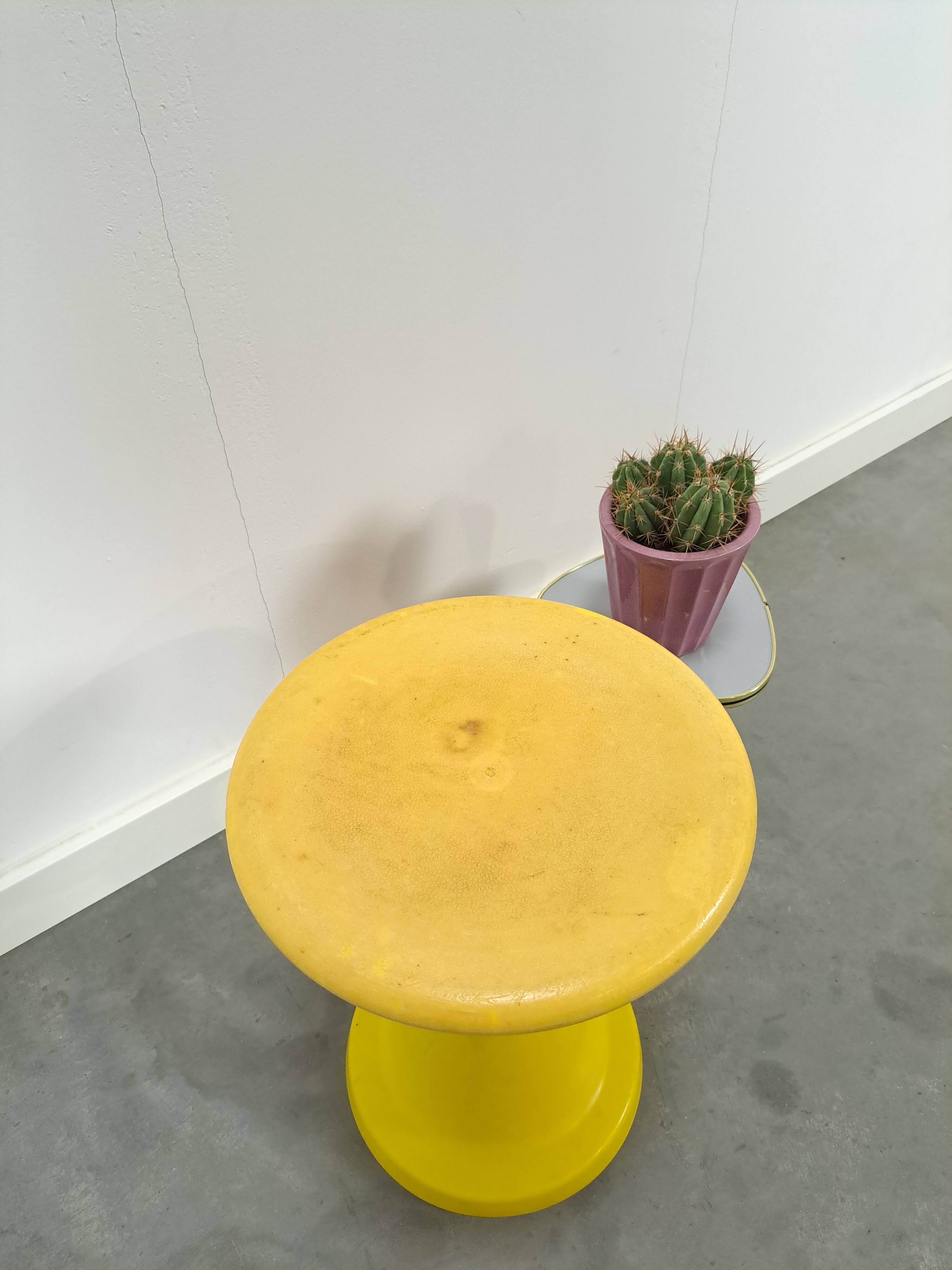 Tabouret en plastique de Suède Pat Pend vintage