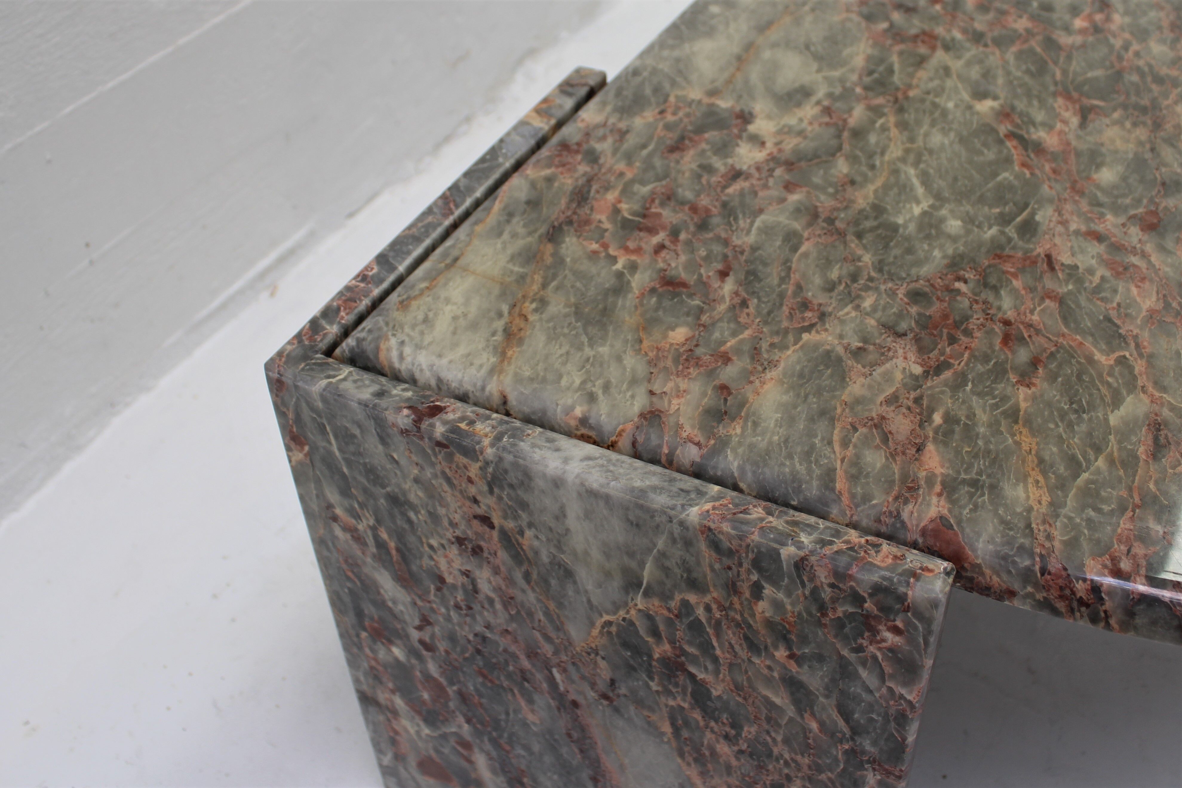 Vintage green and red marble coffee table