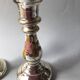 Paire de bougeoirs en verre argenté