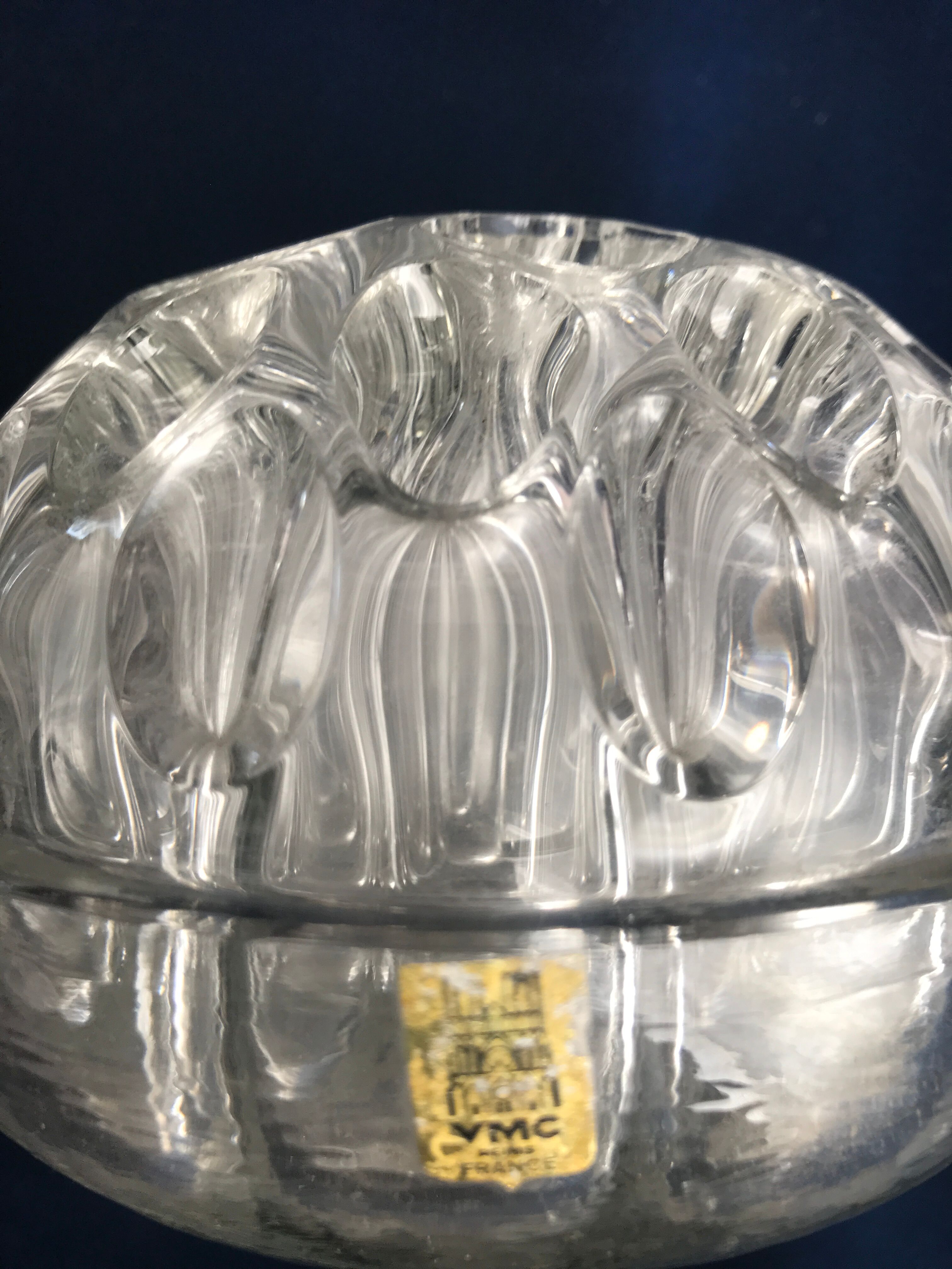 Vase pique flowers in Reims glass