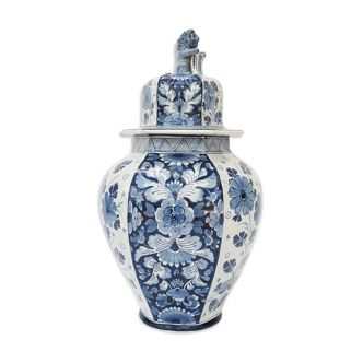Vase en faience de Delft