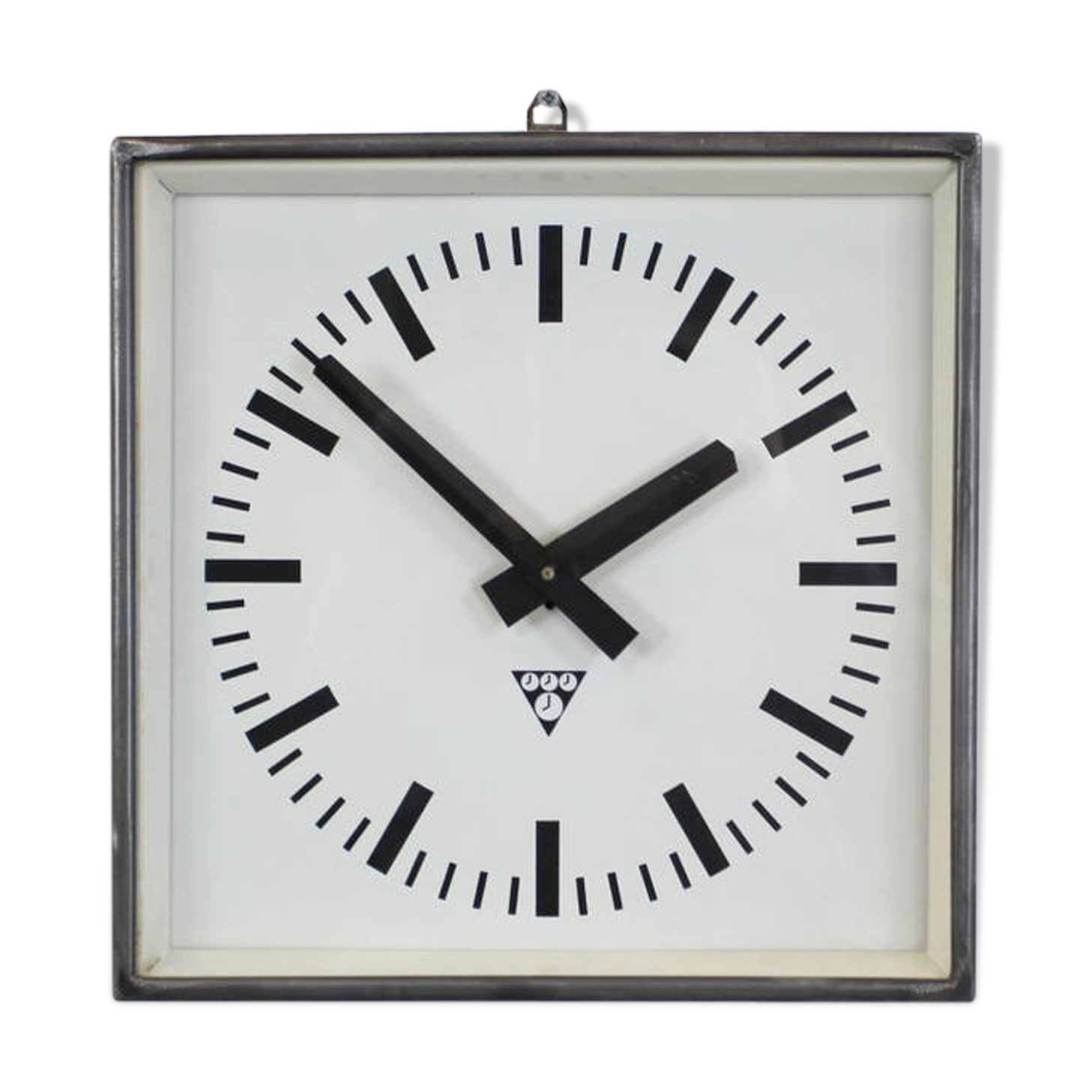 Clock Pragotron circa 1960