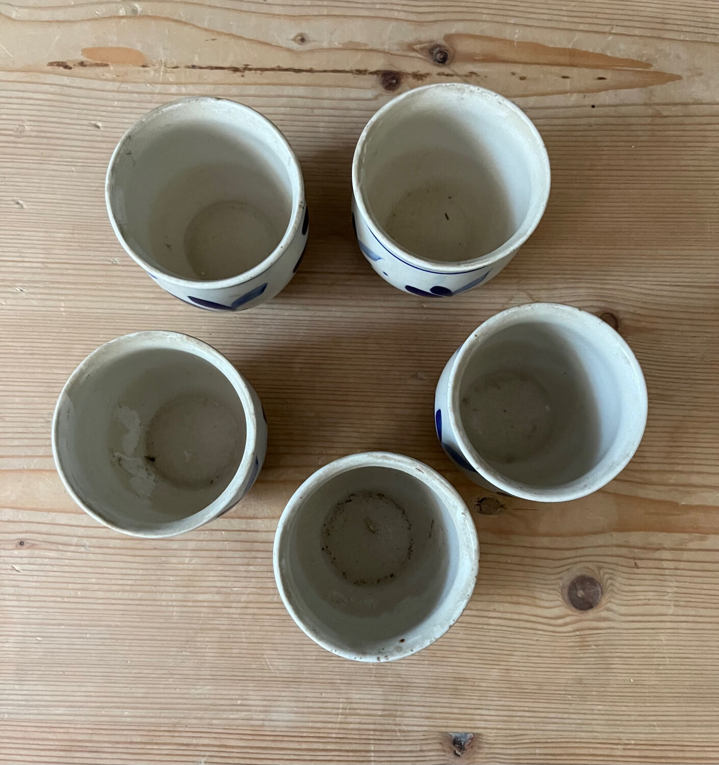 Foliage Pattern Ceramic Pots
