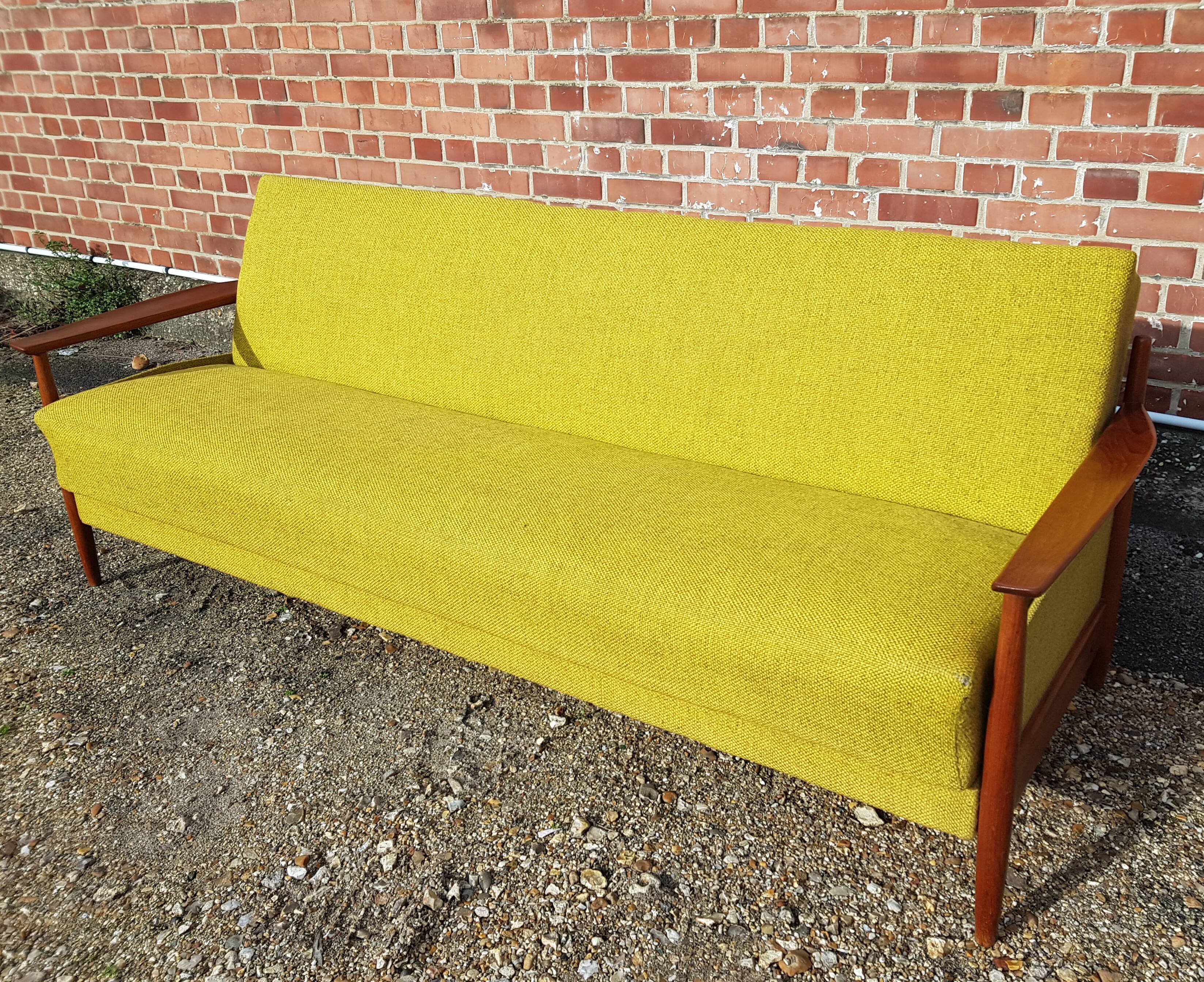 Canapé daybed scandinave