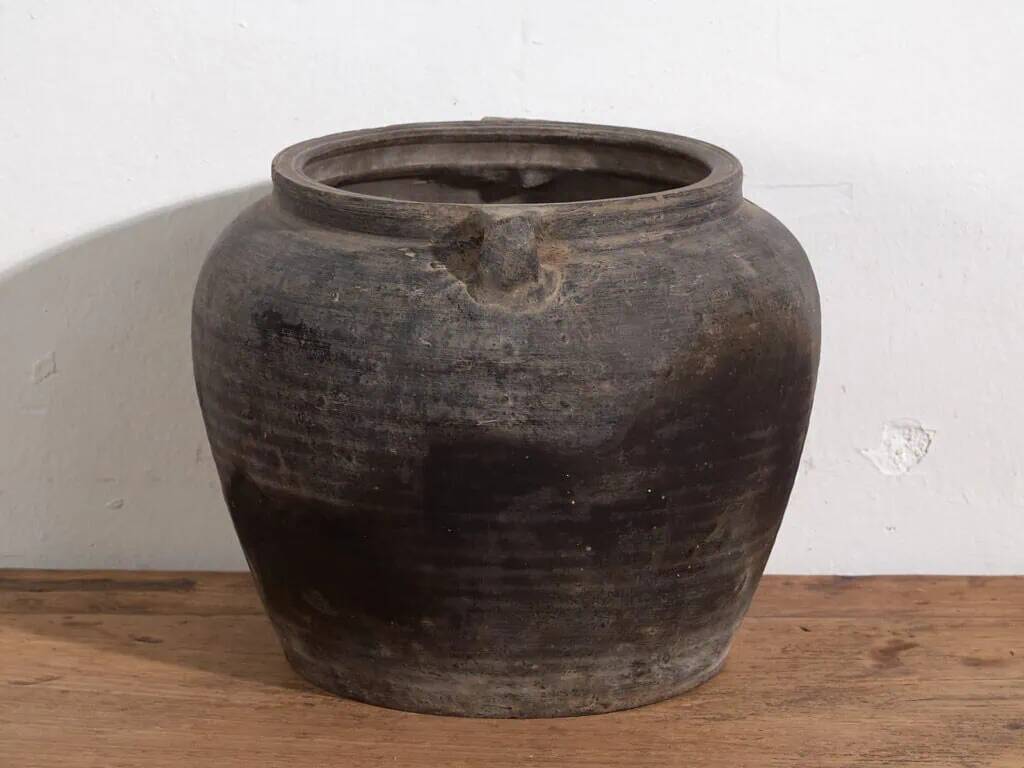 Antique vase in wabi-sabi style (c.1900) #18