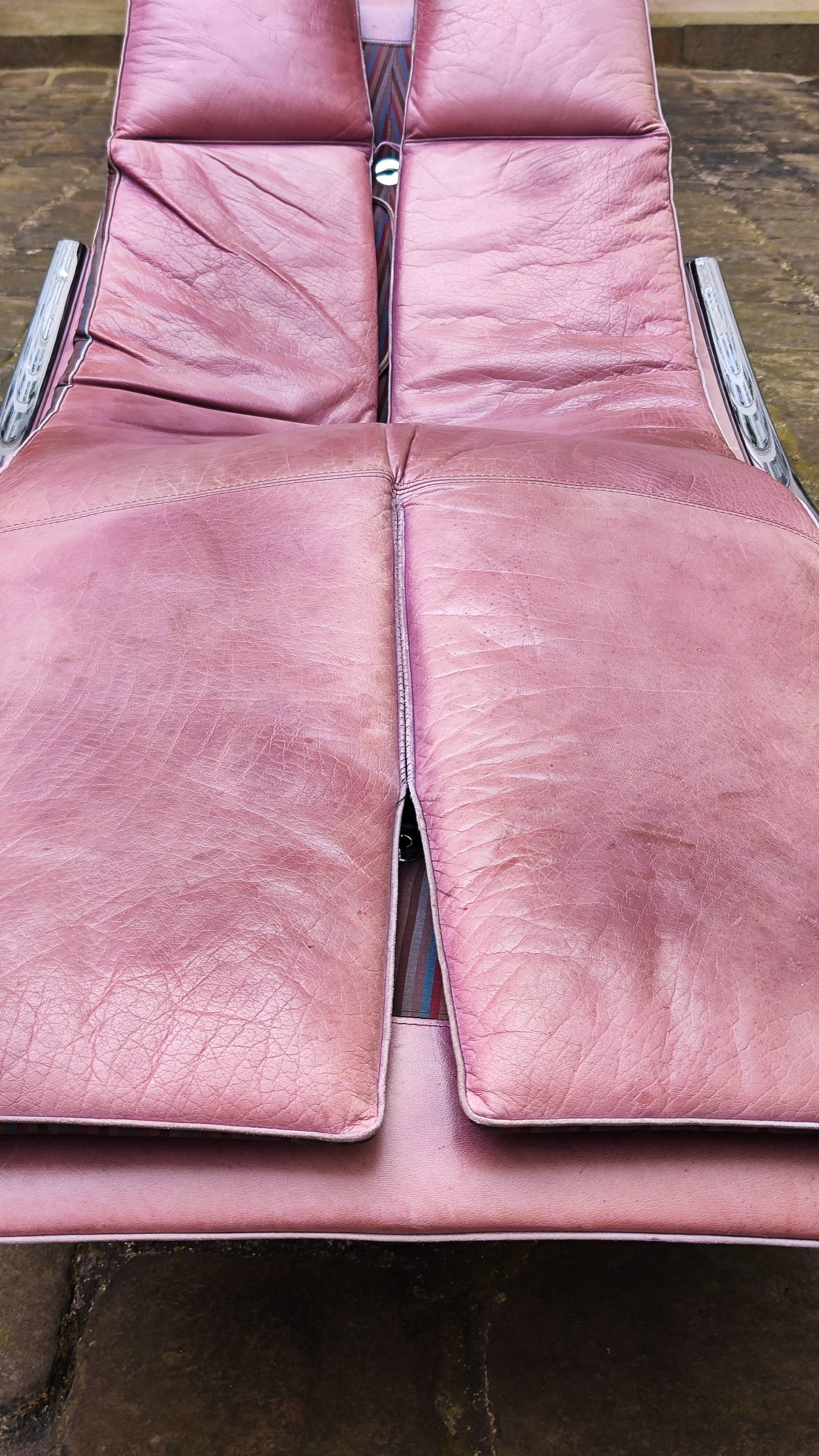 Leather armchair from the Giovanni Offredi years, Saporiti, 1970/80, Italy