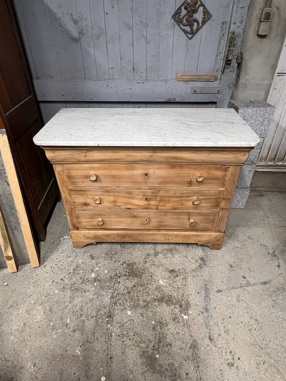 Louis-Philippe chest of drawers