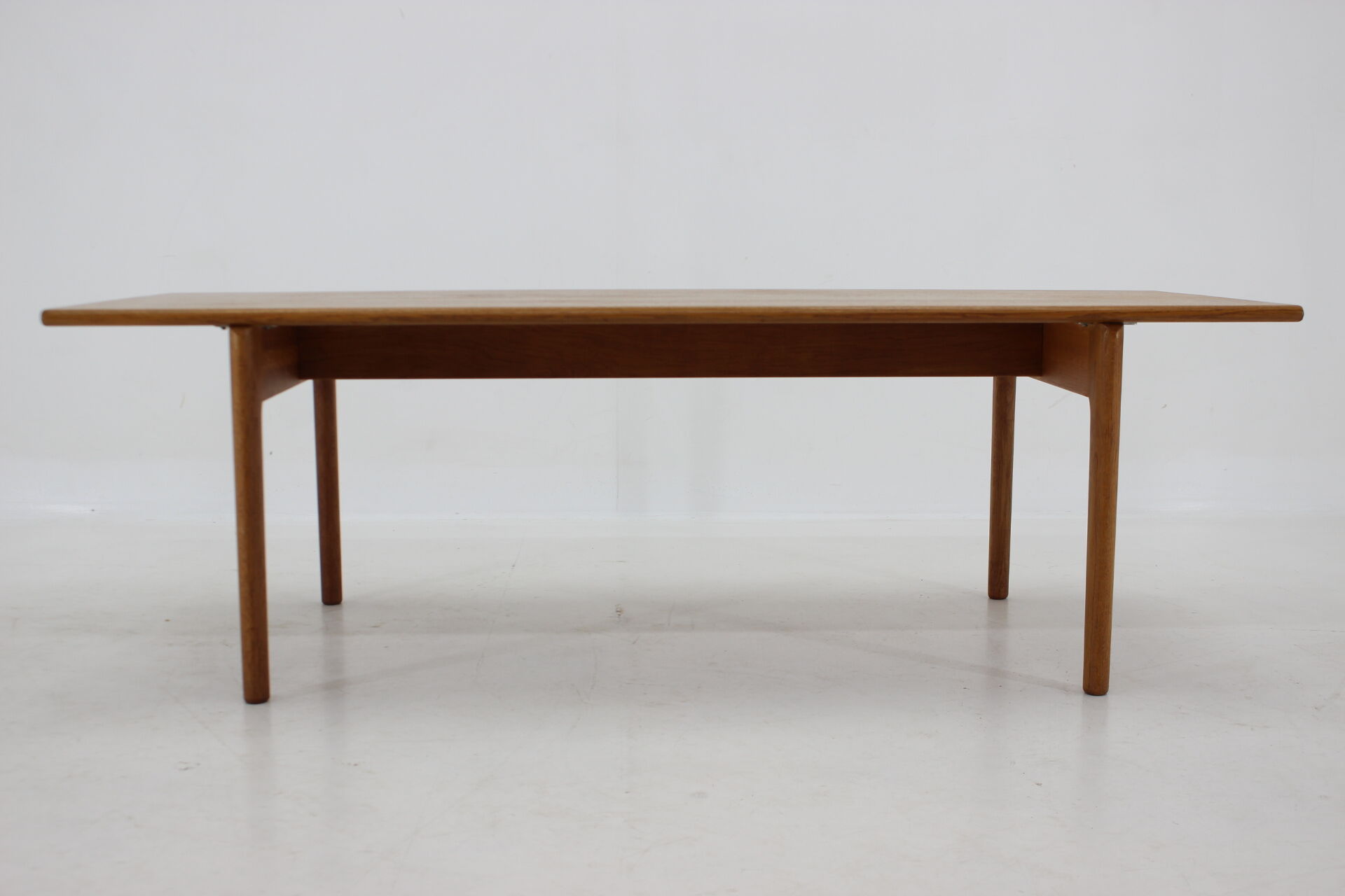 1960s Hans J Wegner Solid Oak Coffee Table 'AT-15' for Andreas Tuck, Denmark