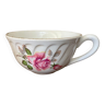 Tasse en faïence de Gien décor roses et liséré doré