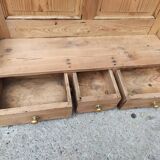 Pan shelf