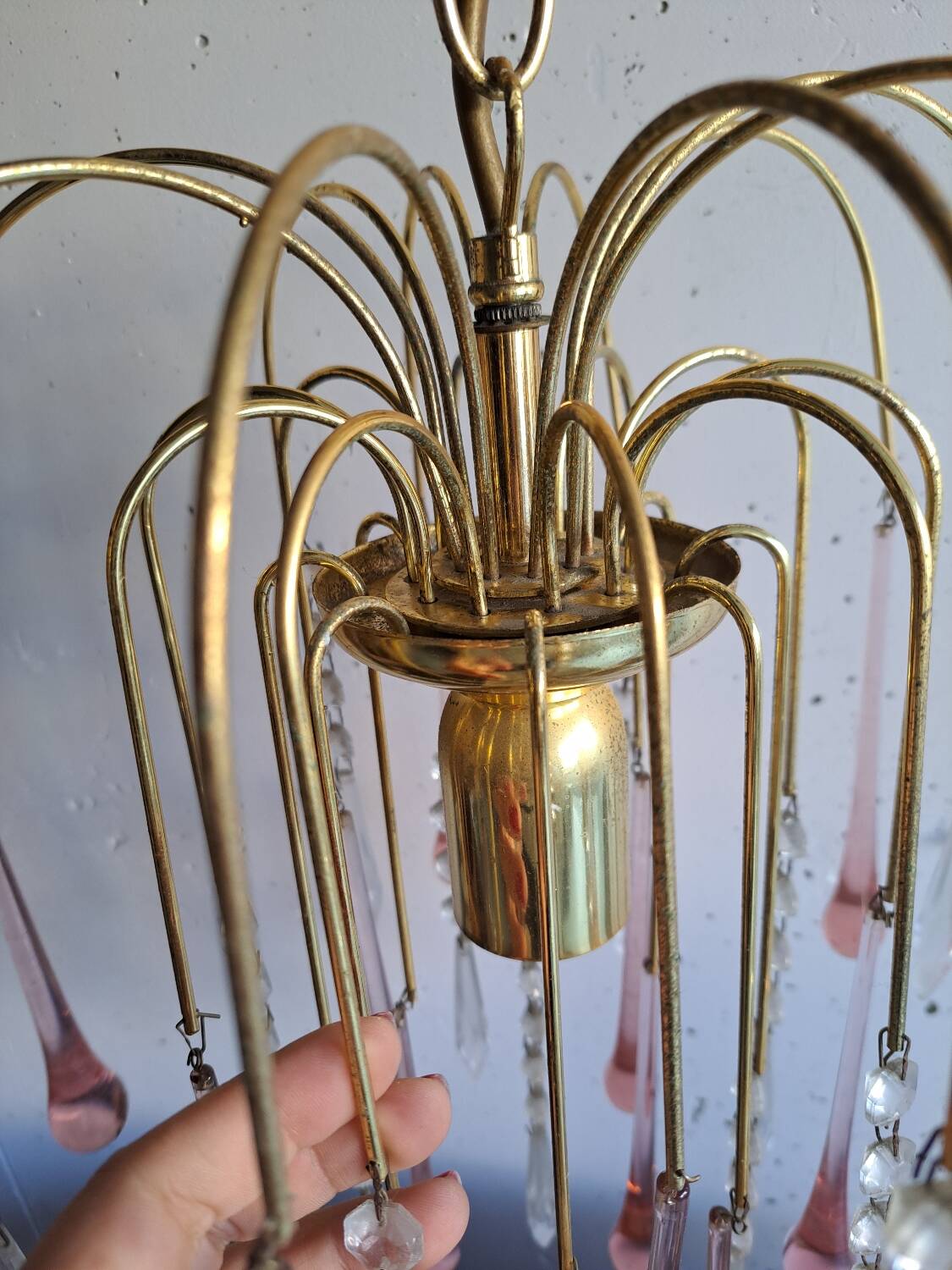 Murano crystal drop chandelier in pink