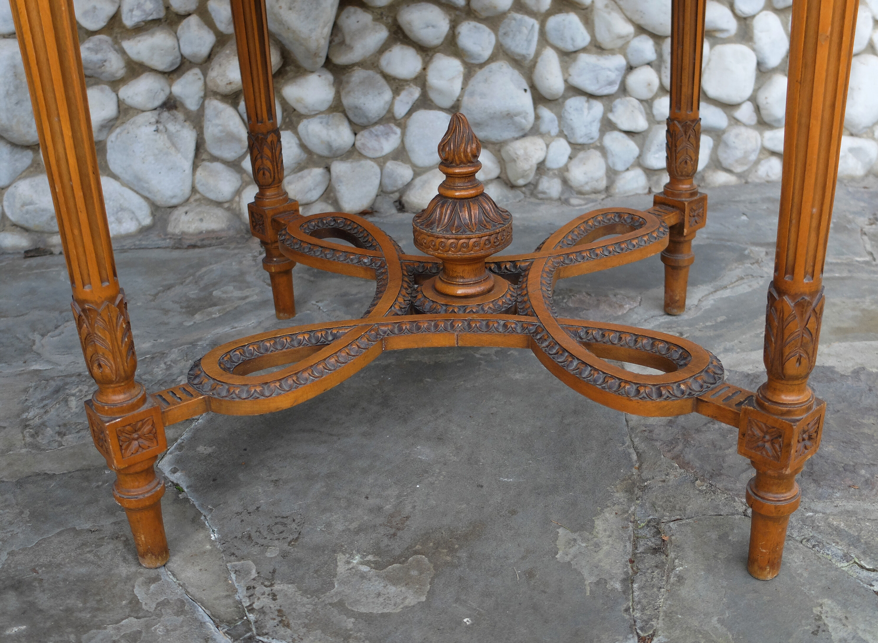 Antique round table plateau pink marble fully carved 1900s