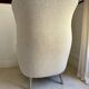 FRITZ HANSEN - Fauteuil Ro Tissu Bouclette Pieds en Aluminium