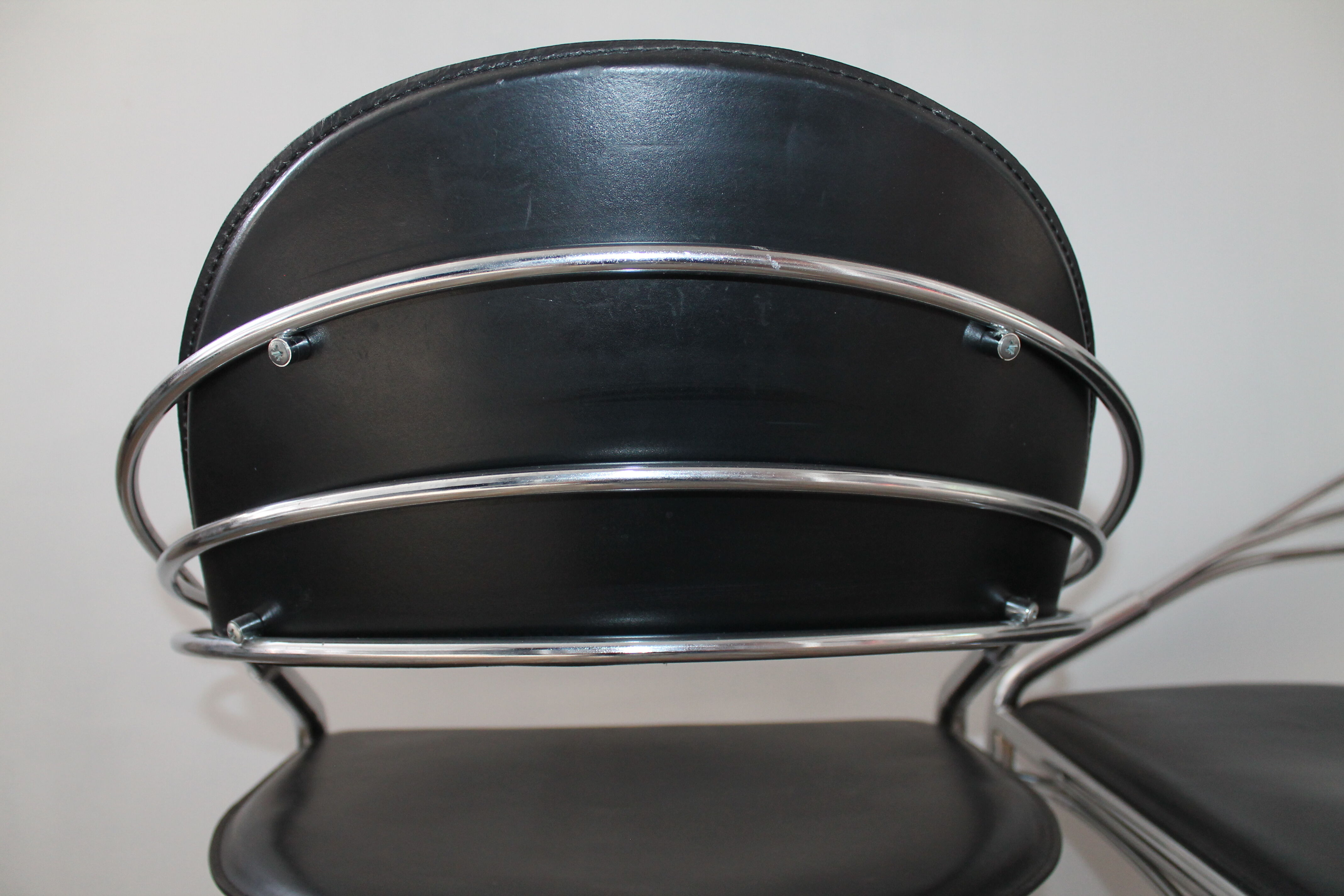 Set of 2 chairs Italian design, 1970