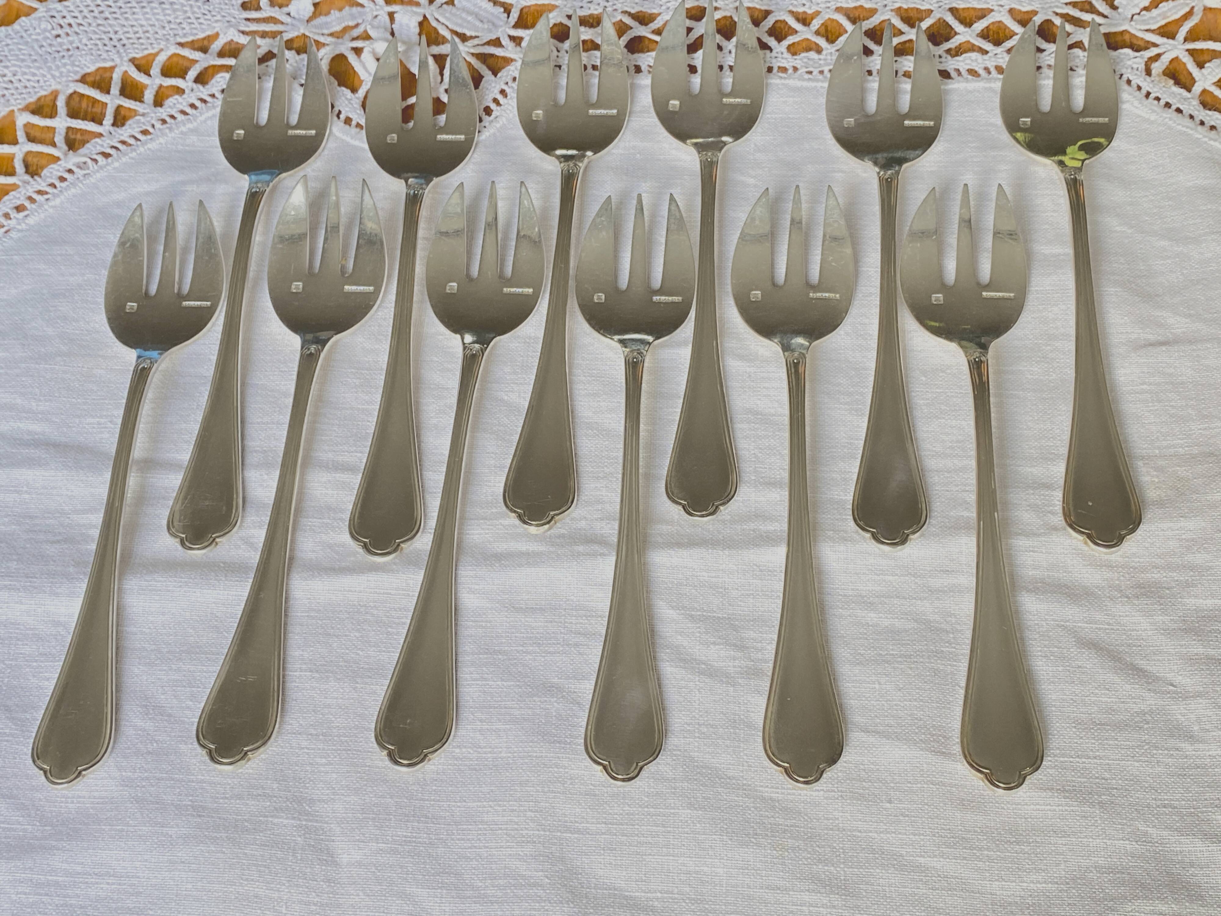 12 oyster forks with Spatours decoration / silver-plated metal mesh - good condition
