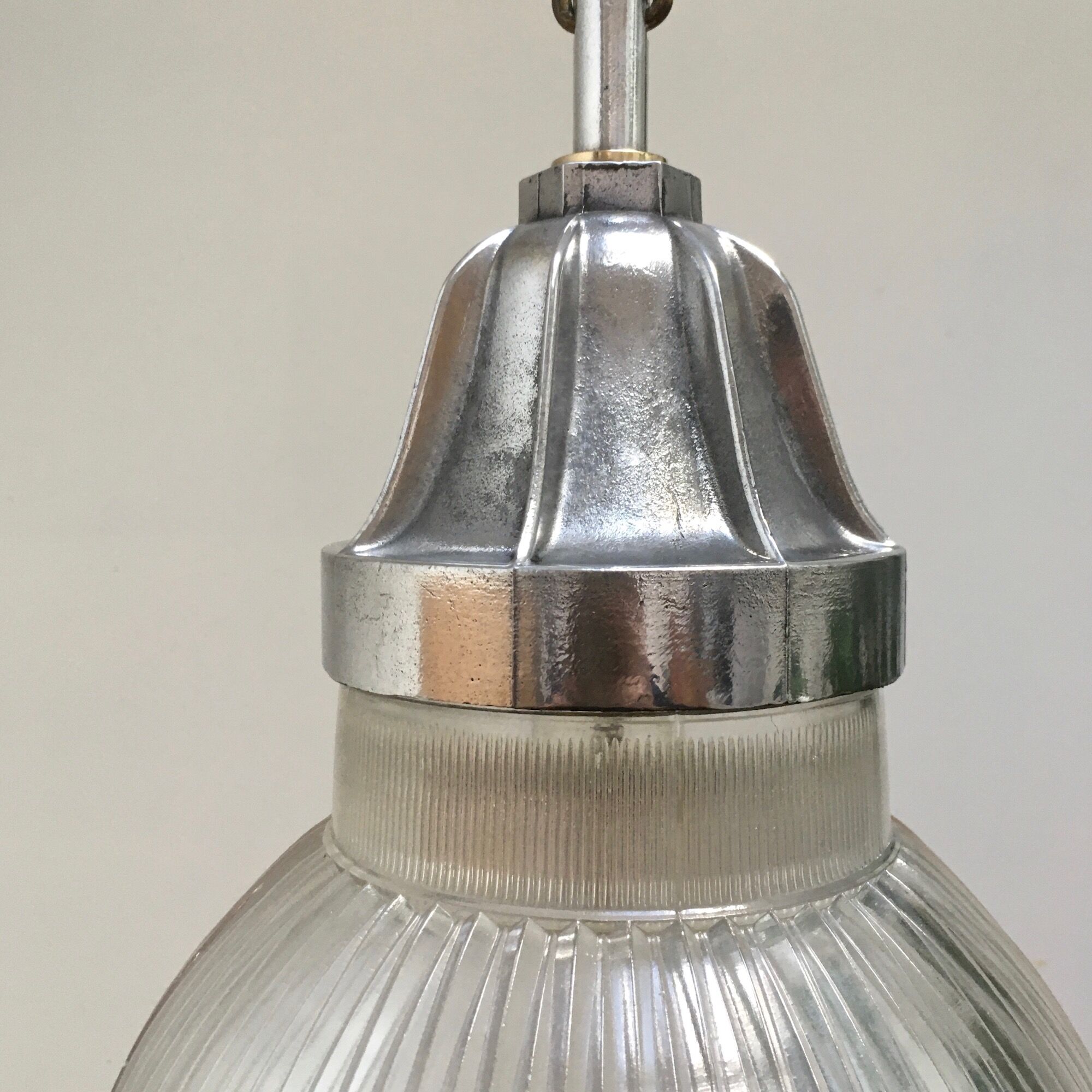 Holophane Suspension