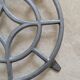 Trivet