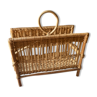 Rattan magazine holder