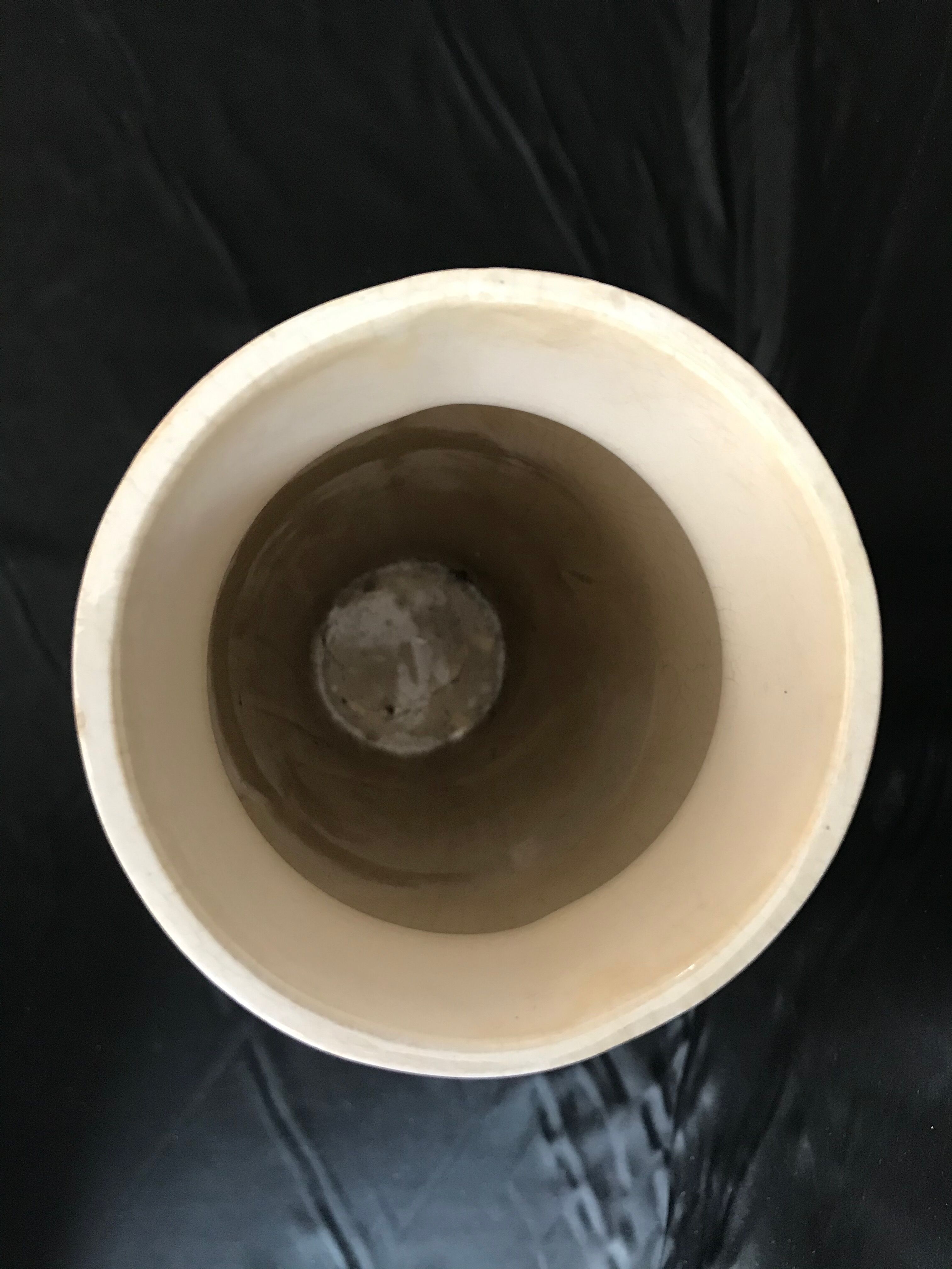 Vase signed by the artist E D - Cazalas