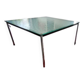 Le Corbusier high table