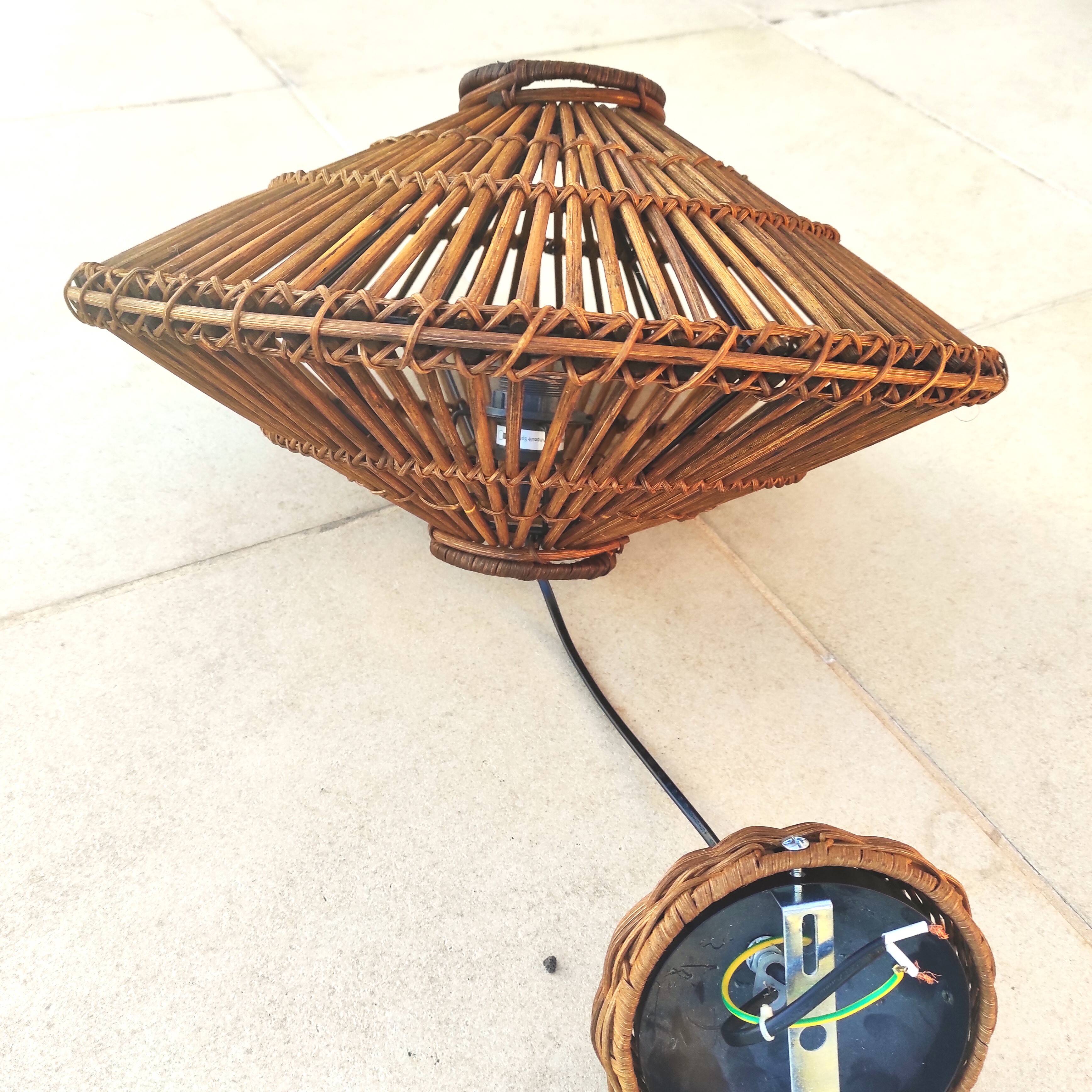 Vintage rattan pendant light with a diameter of 45cm