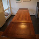 Extensible cherry table