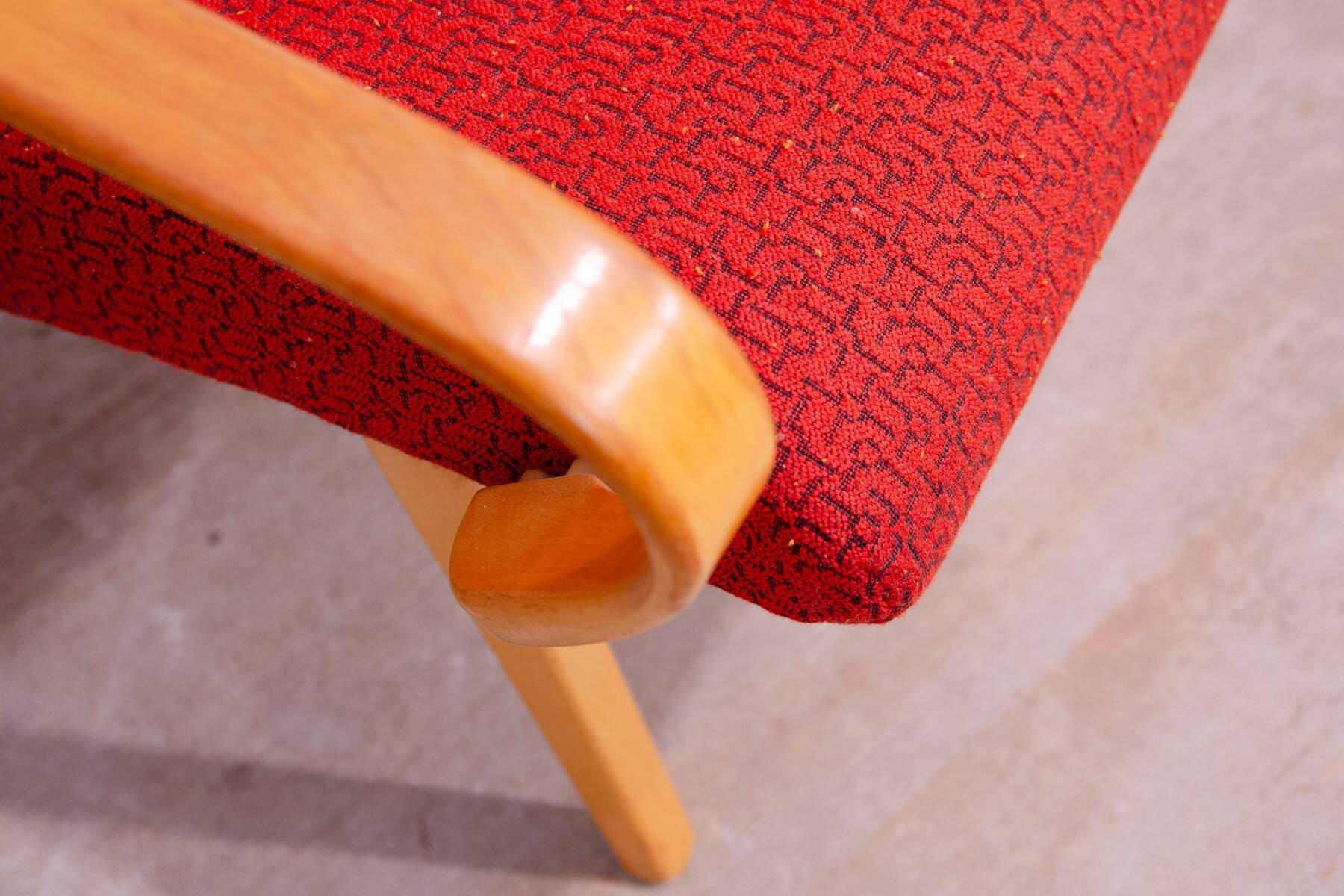 Paire de fauteuils vintage de Jaroslav Šmídek pour JITONA, 1960