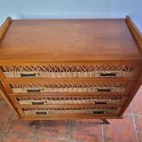 Commode en bois et rotin des années 70