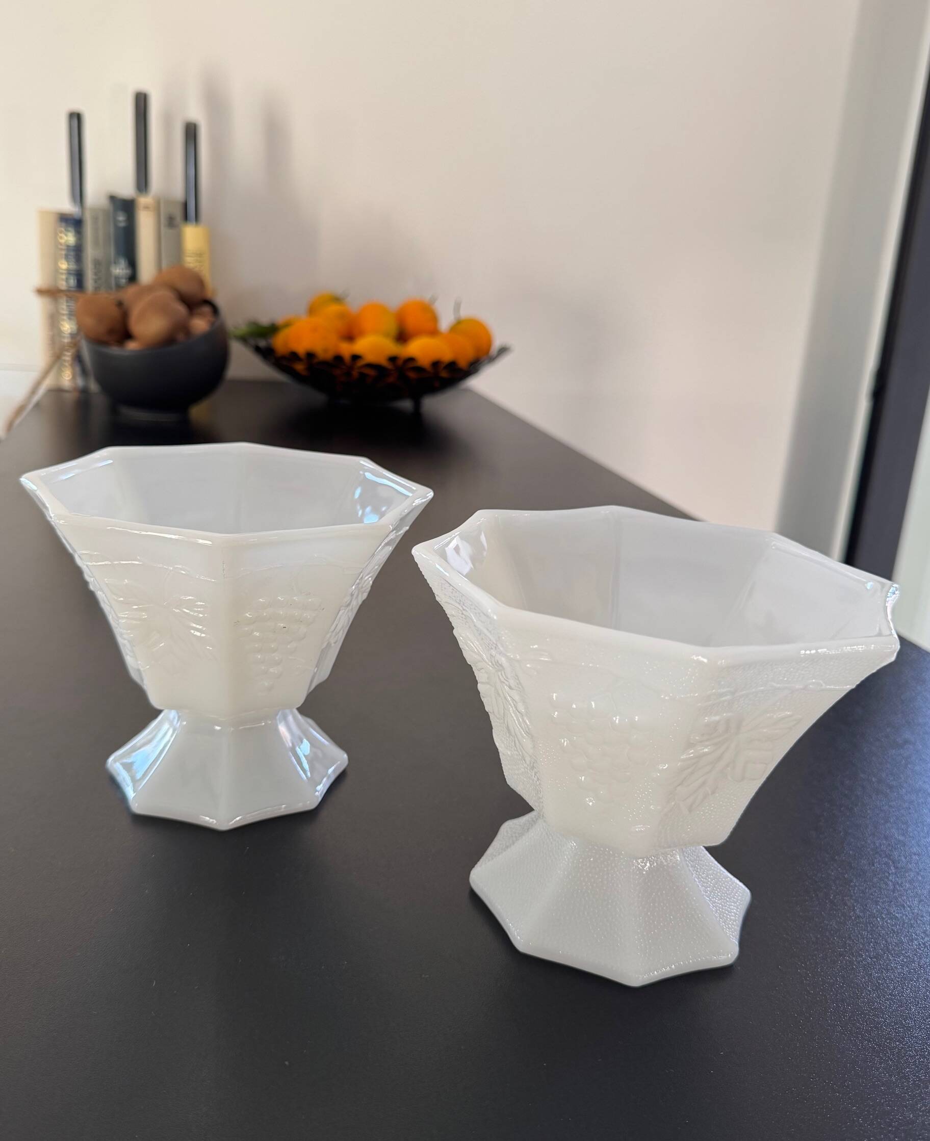 2 Opalines / Milk glass bowls