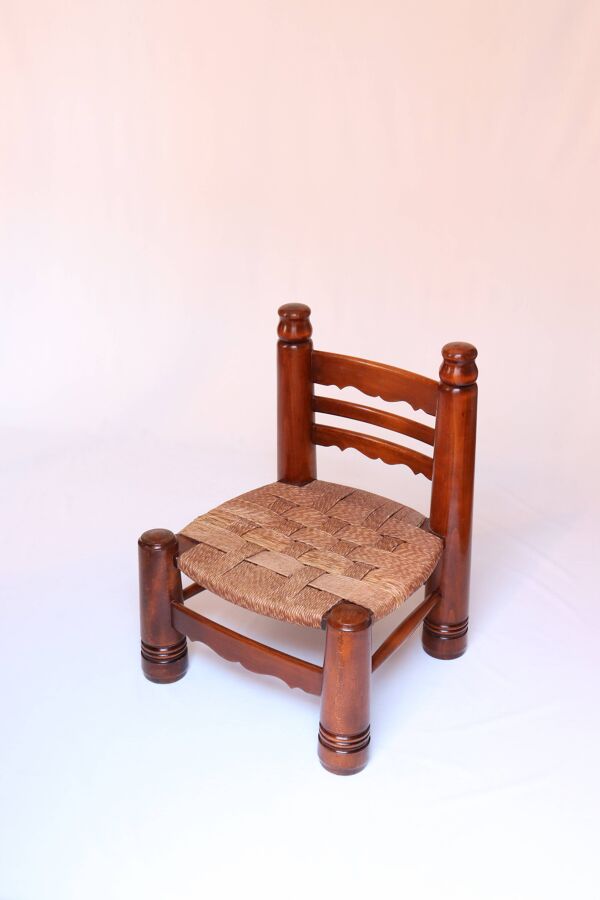 Chaise coin de feu dans le goût de Charles Dudouyt