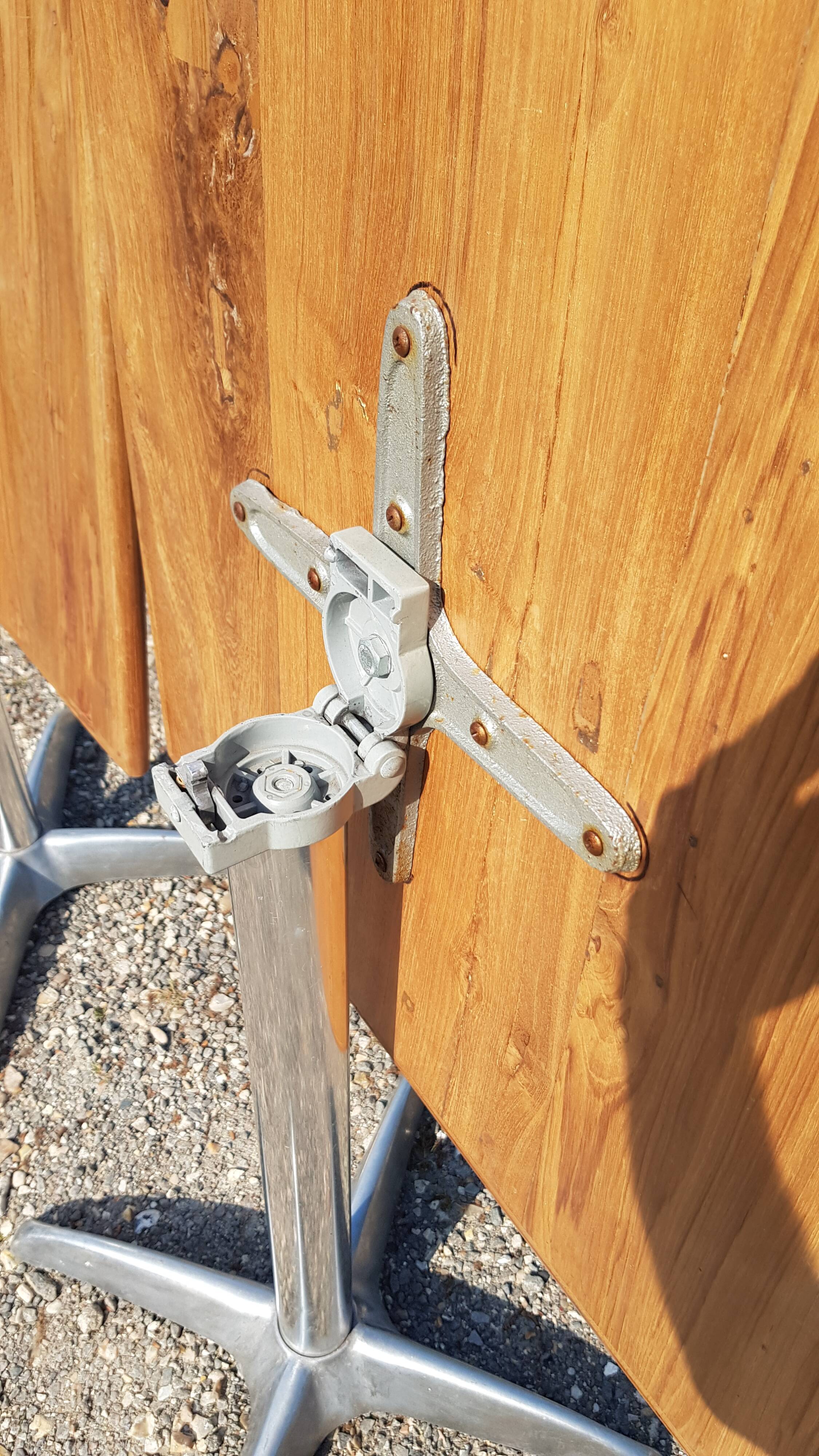 Foldable bistro table with teak top and aluminum base