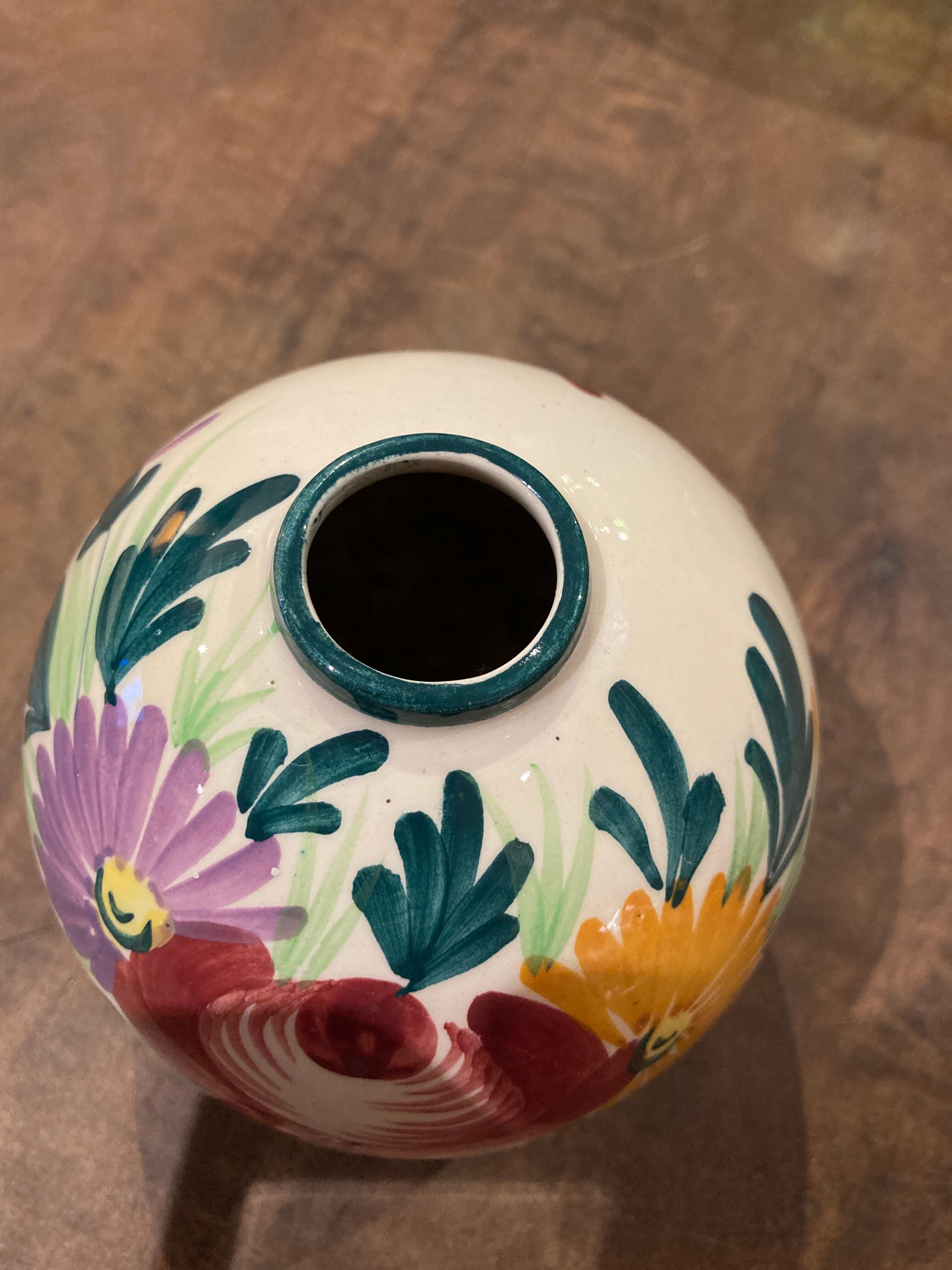 Small vase ball Saint Clement number 742