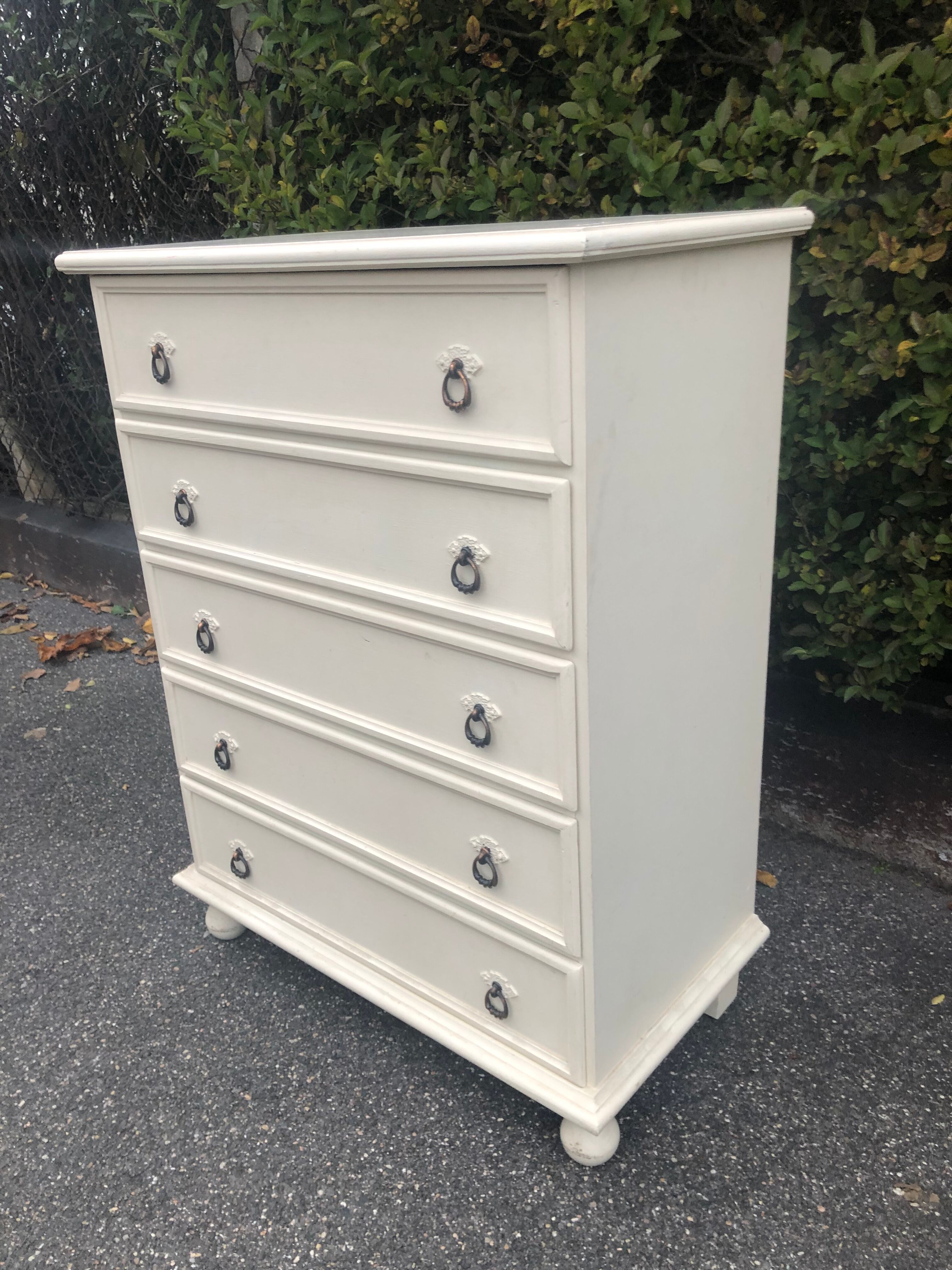 Commode vintage blanche