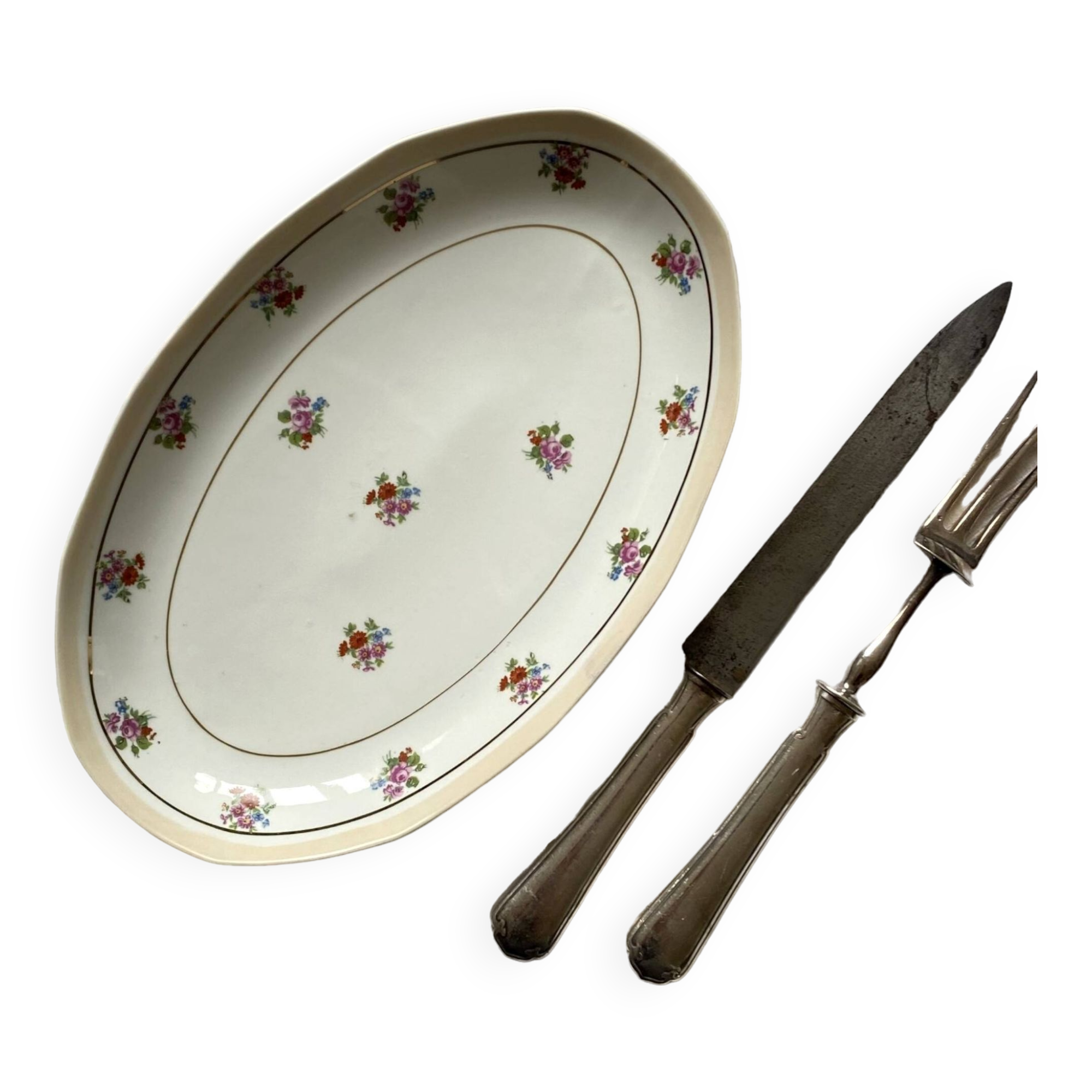 Oval serving dish M and S Berry small flowers and gilding old Limoges porcelain ACC-7108