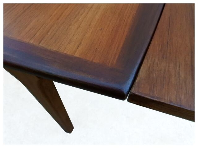 Table de repas design scandinave teck vintage 1960