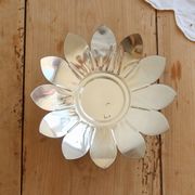 Vintage silver-plated metal dish in the shape of a flower - Decorative catch-all tray