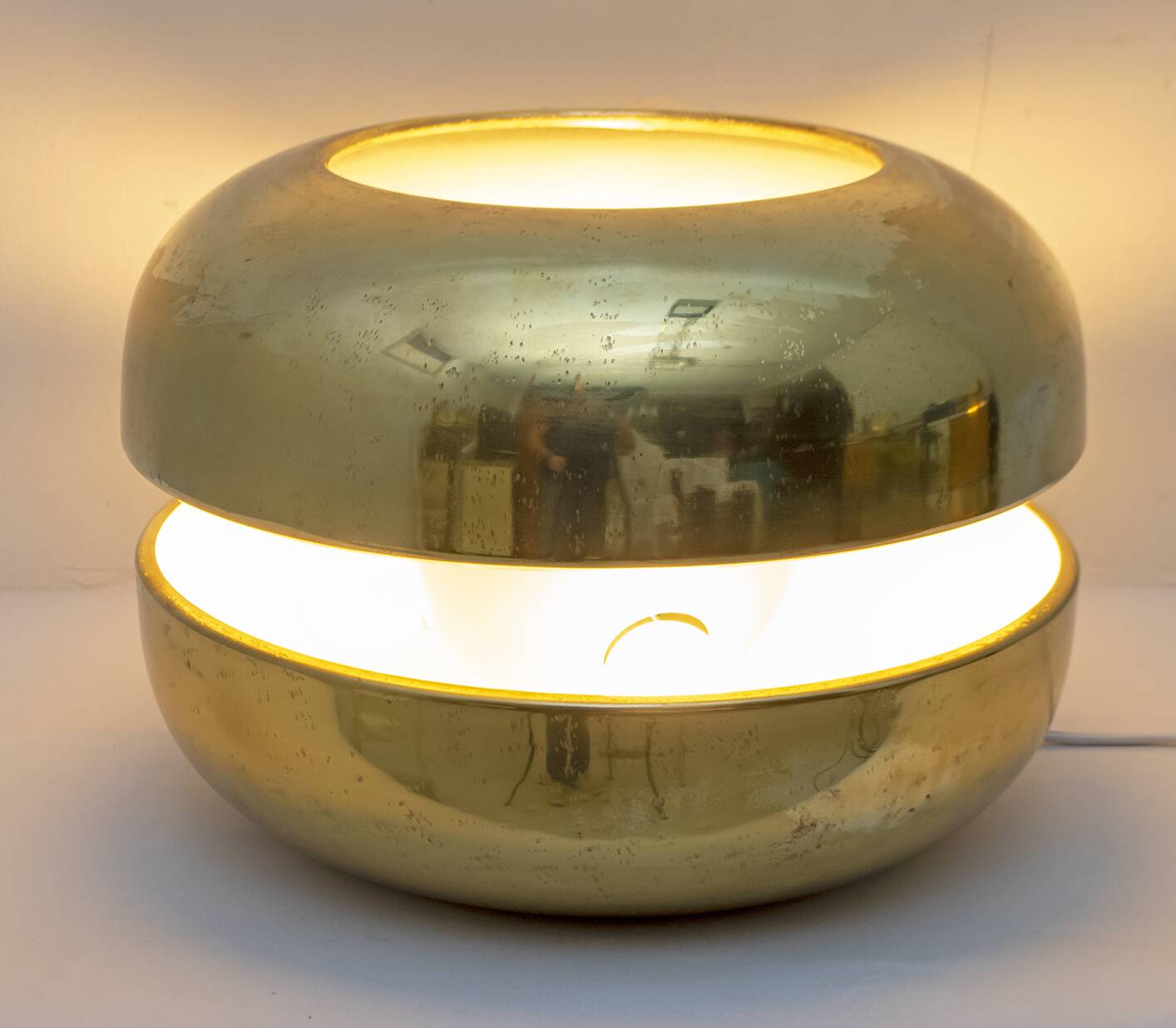 Luciano Frigerio Italian Table Lamp Vibrated Brass "Ballata Alta", 1974