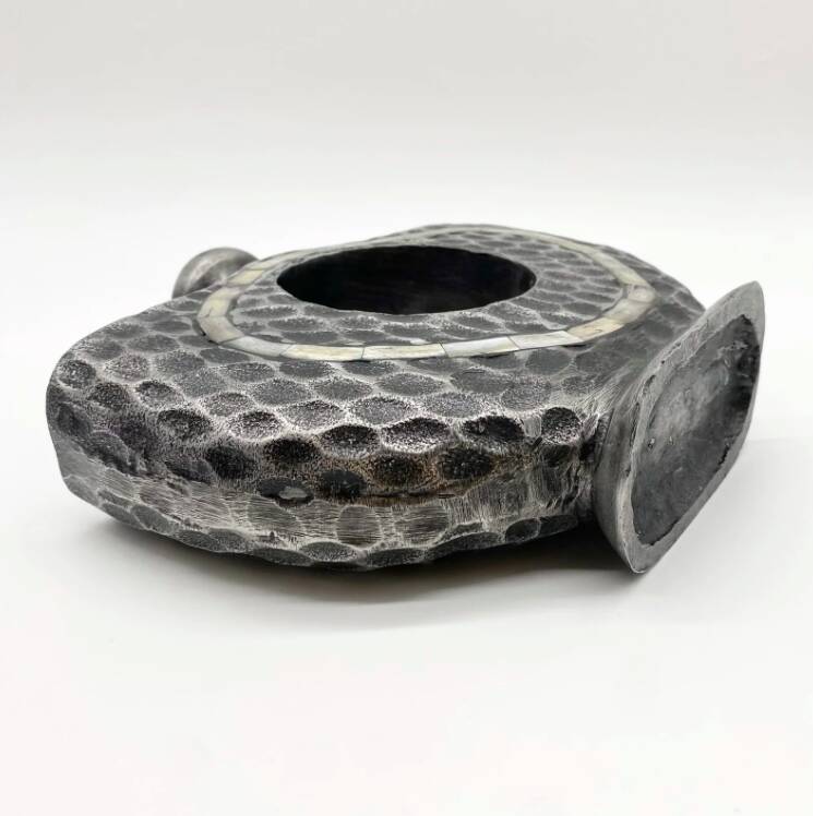 “Hammered Mother-of-Pearl” Vase / Cast Aluminum – 1980s